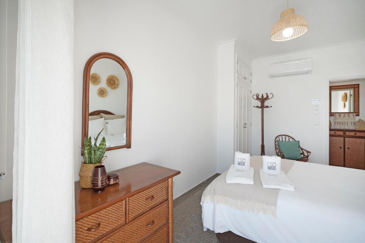 Costa Beach Apartment By The Portuguese Butler Costa de Caparica Εξωτερικό φωτογραφία
