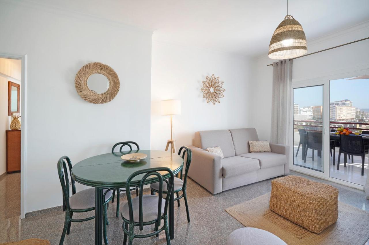 Costa Beach Apartment By The Portuguese Butler Costa de Caparica Εξωτερικό φωτογραφία