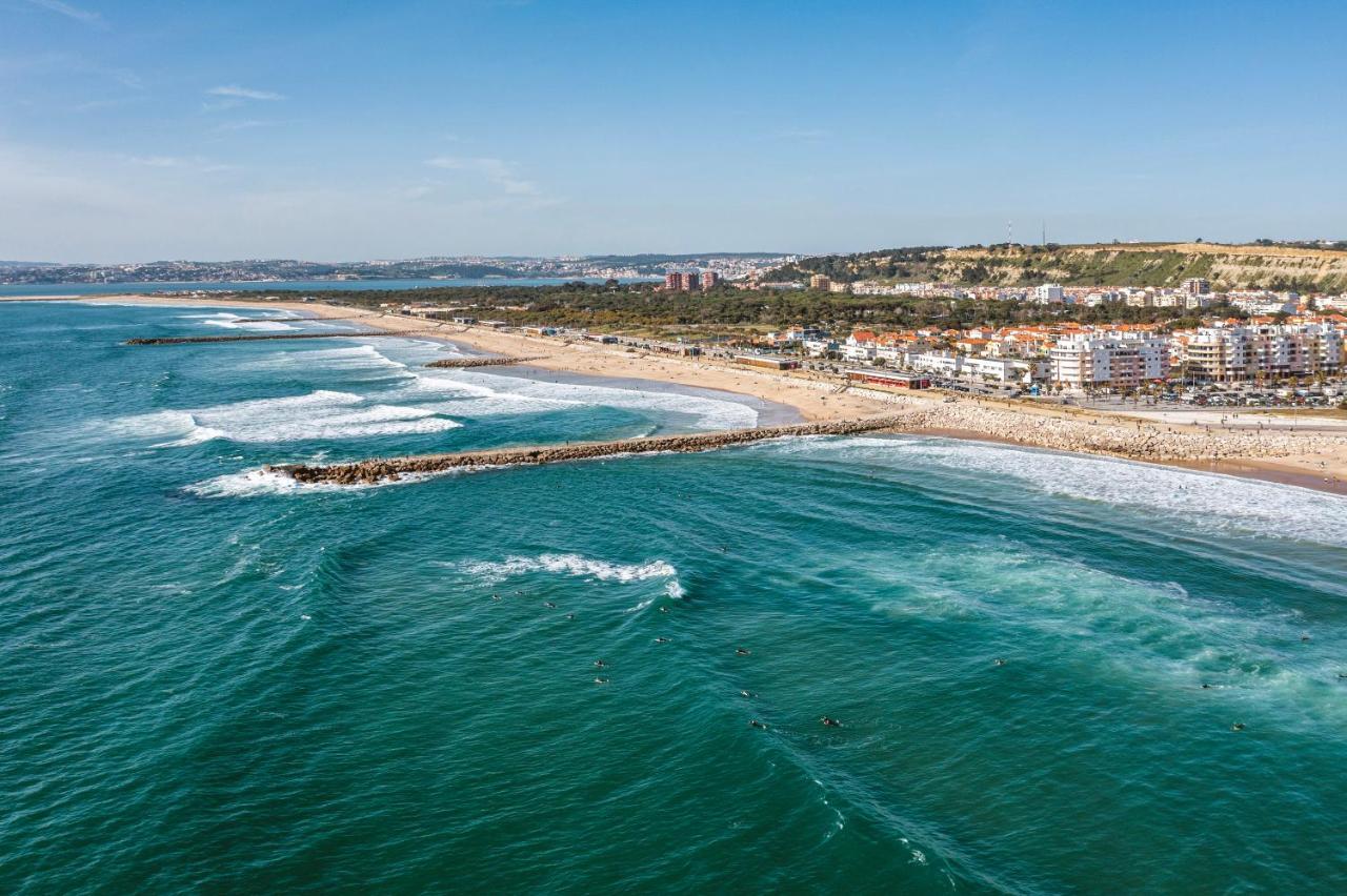 Costa Beach Apartment By The Portuguese Butler Costa de Caparica Εξωτερικό φωτογραφία
